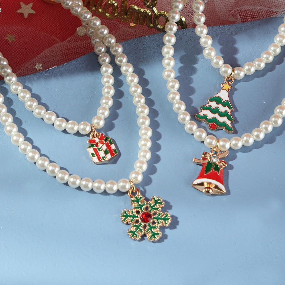 Christmas Pearl Necklace